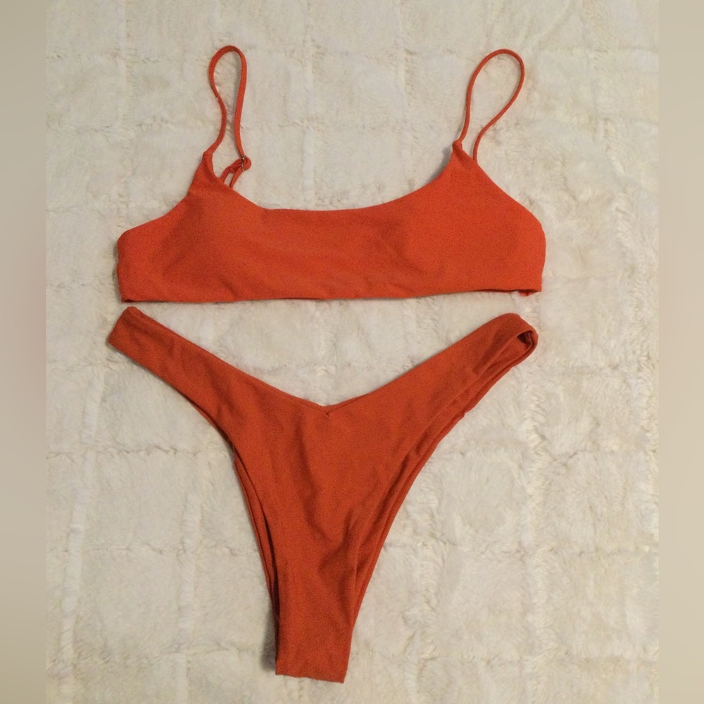 Swim suit